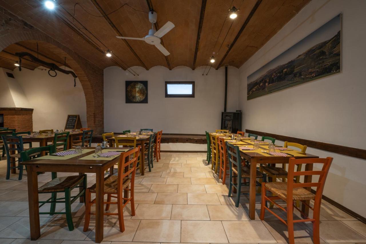 Affittacamere Podere Valserena Monteroni dʼArbia Exteriör bild