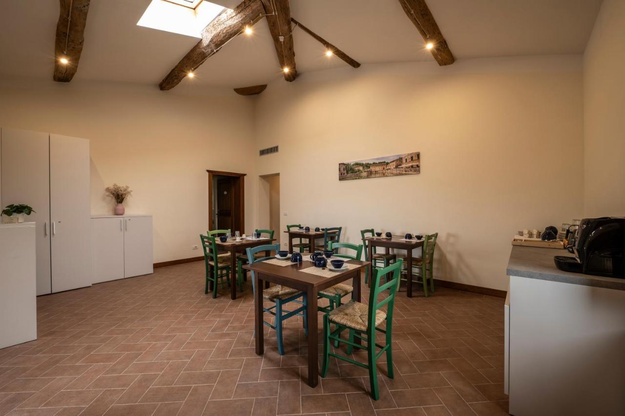 Affittacamere Podere Valserena Monteroni dʼArbia Exteriör bild