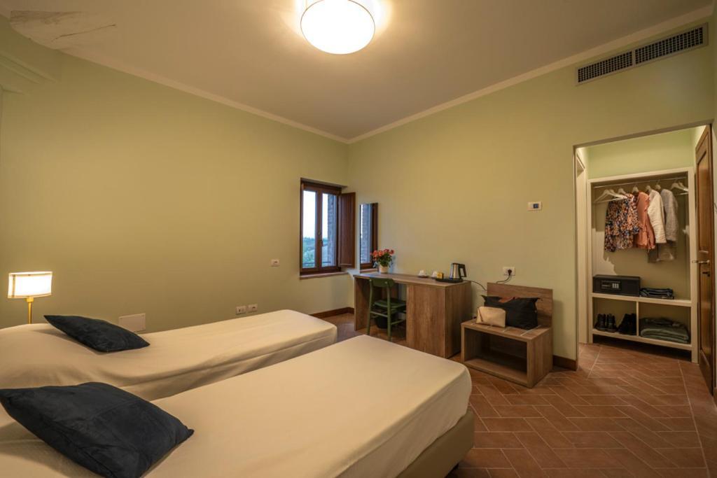 Affittacamere Podere Valserena Monteroni dʼArbia Exteriör bild